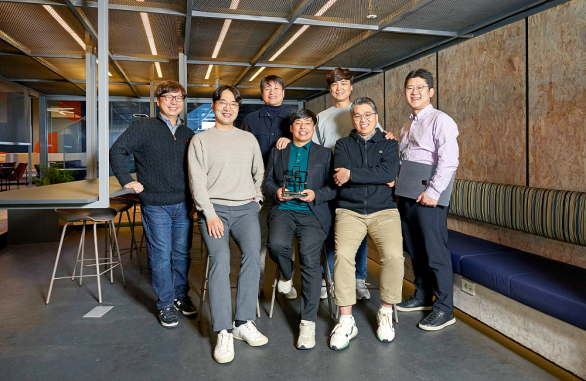 Behind the Scenes of the GLOMO Awards with “Meta Forest,” an AI Metaverse Platform for Psychological Counseling