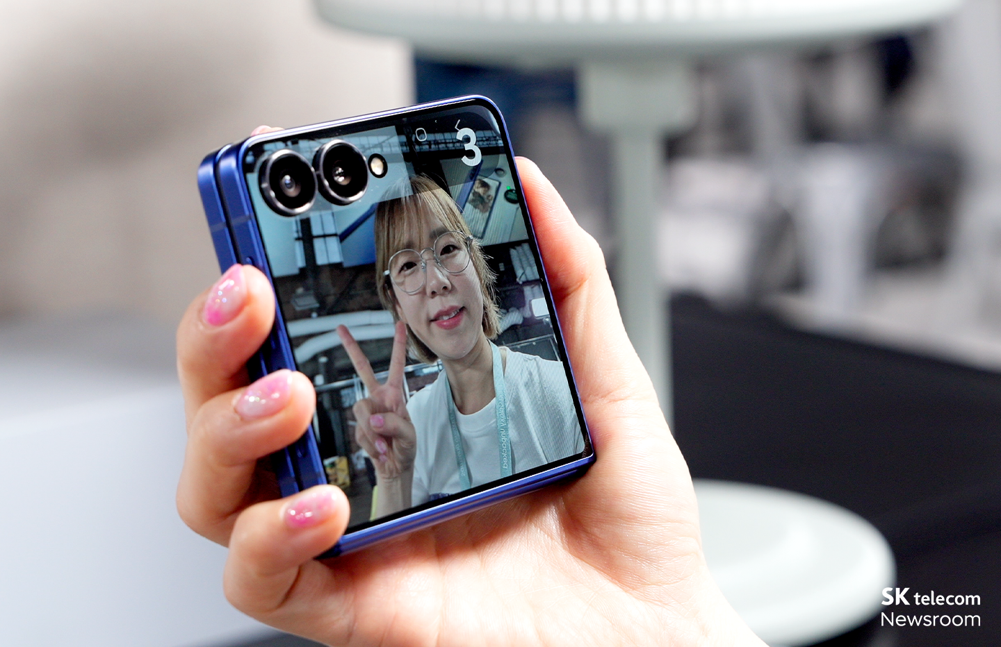 폴드7 너무 가벼워 놀랄 정도, 플립7은 상상 이상으로 편리해 - 테크 리뷰어 서울리안