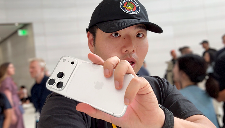 방구석 리뷰룸, “경험의 보편화가 돋보여” iPhone 17 시리즈 리뷰