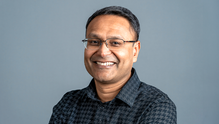 프라사드 칼야나라만 AWS 인프라 서비스 부사장 인터뷰_mo