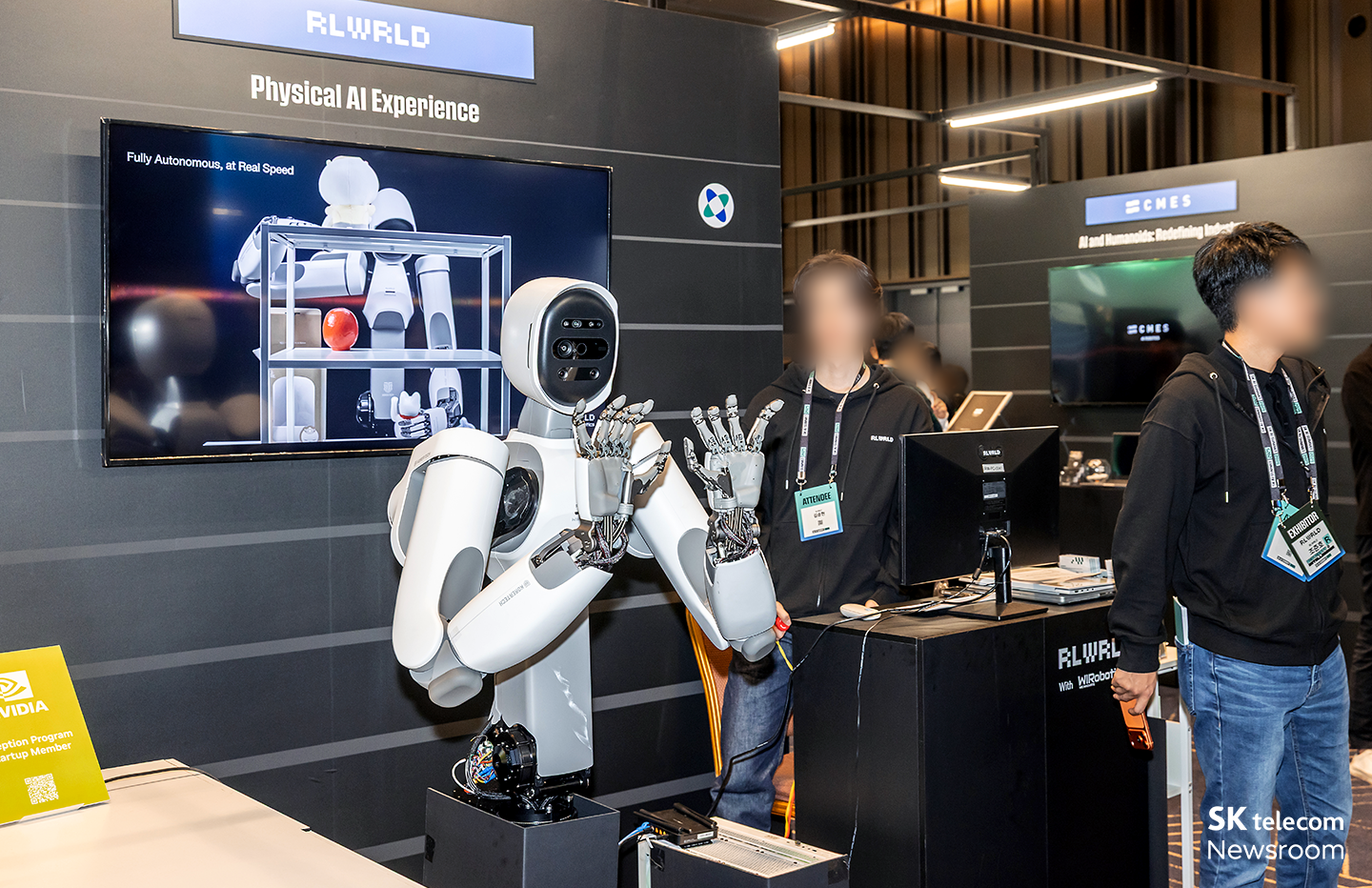 K-AI 얼라이언스 참여사 RLWRLD(리얼월드)의 휴머노이드 ALLEX.  