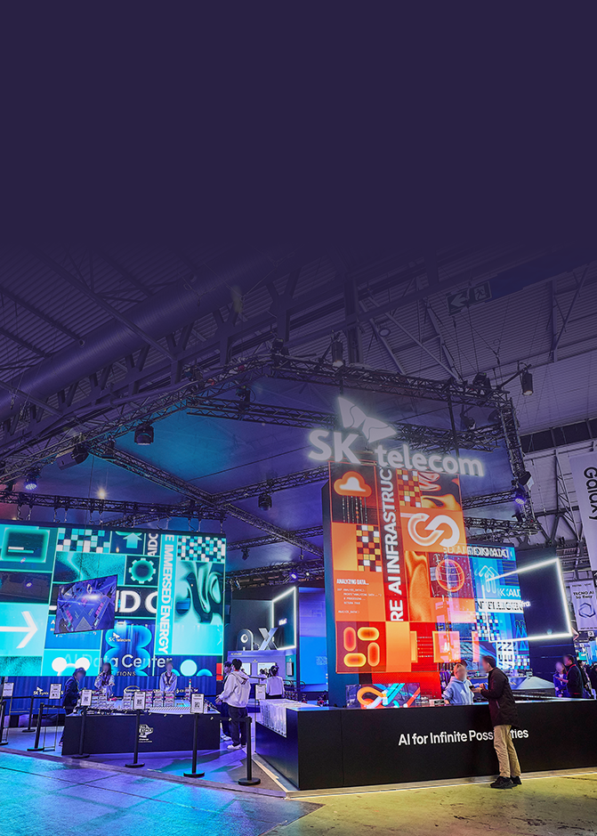 [여기는 MWC26] “AI를 하나부터 열까지 다 준비했다” SKT 전시관에서 만난 사람들<br />
