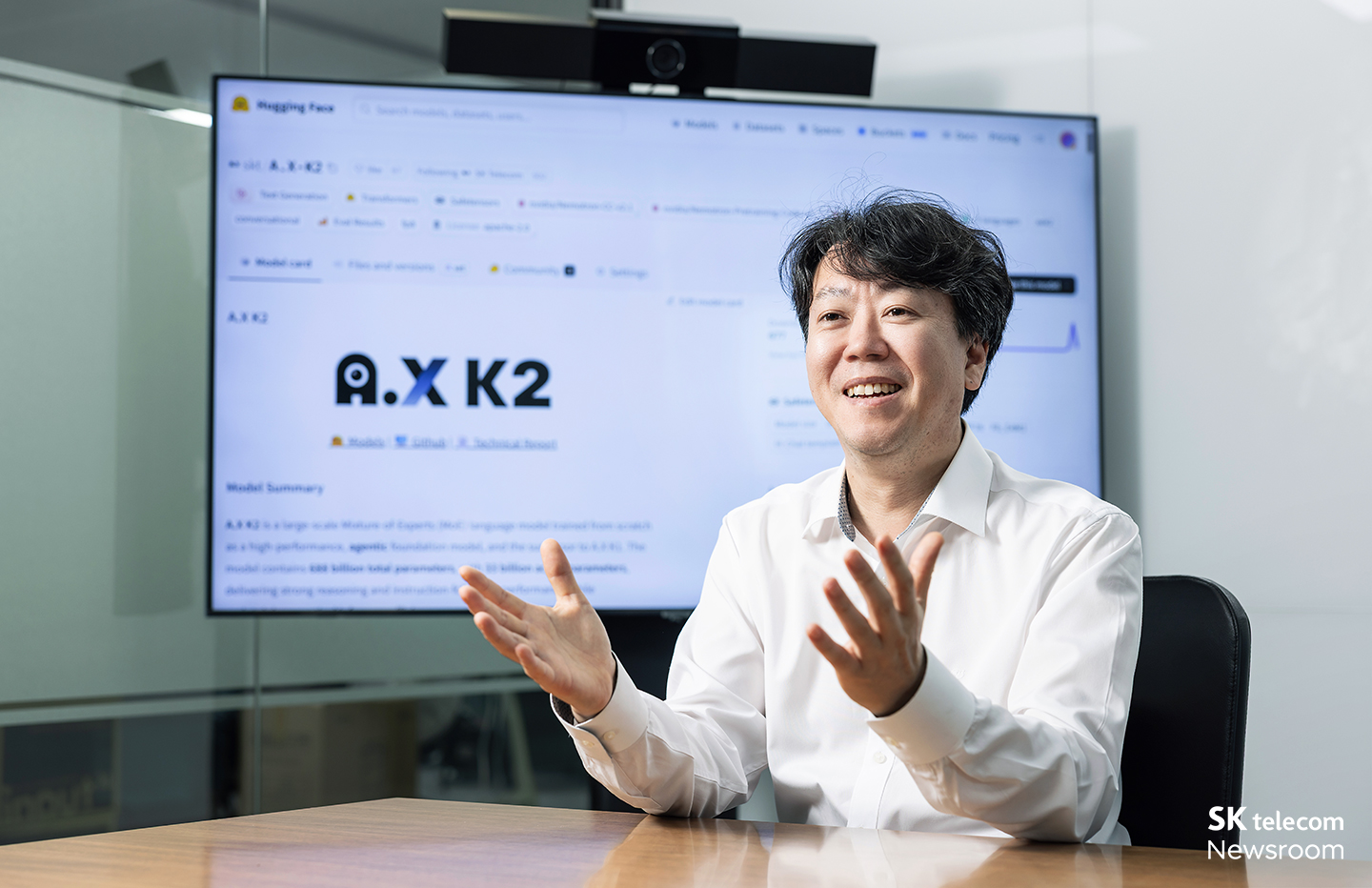 “답하는 AI에서 일하는 AI로”… A.X K2가 그리는 소버린 AI의 미래 – 김태윤 파운데이션 모델 담당 인터뷰
