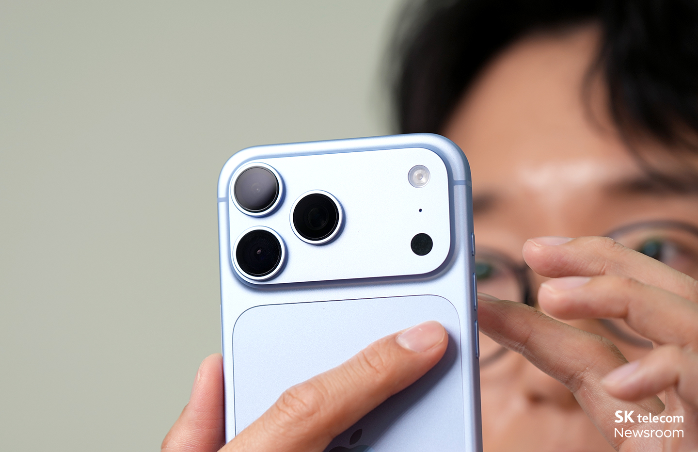 iPhone 18 Pro의 후면 카메라의 모습.